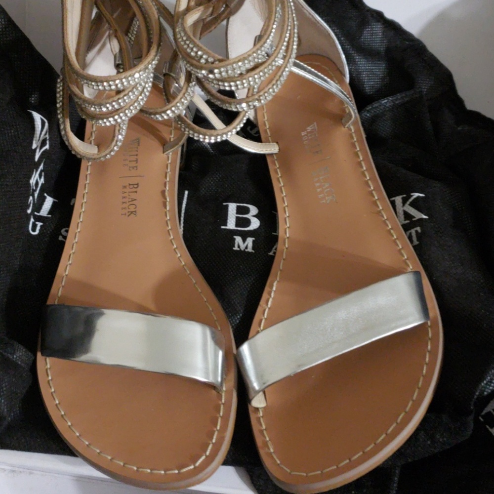 White house Black mrket Silver sandals - Picture 5 of 7